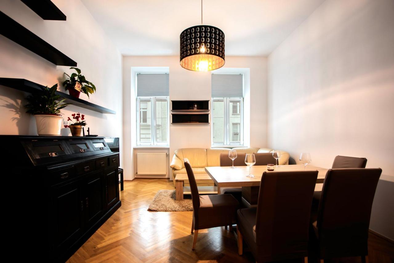 3-Bedroom Apartment In Central Wien Eksteriør bilde