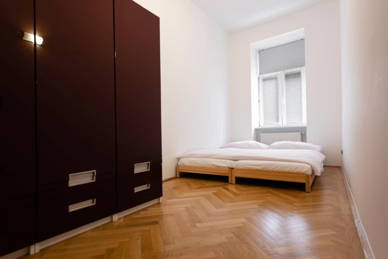 3-Bedroom Apartment In Central Wien Eksteriør bilde