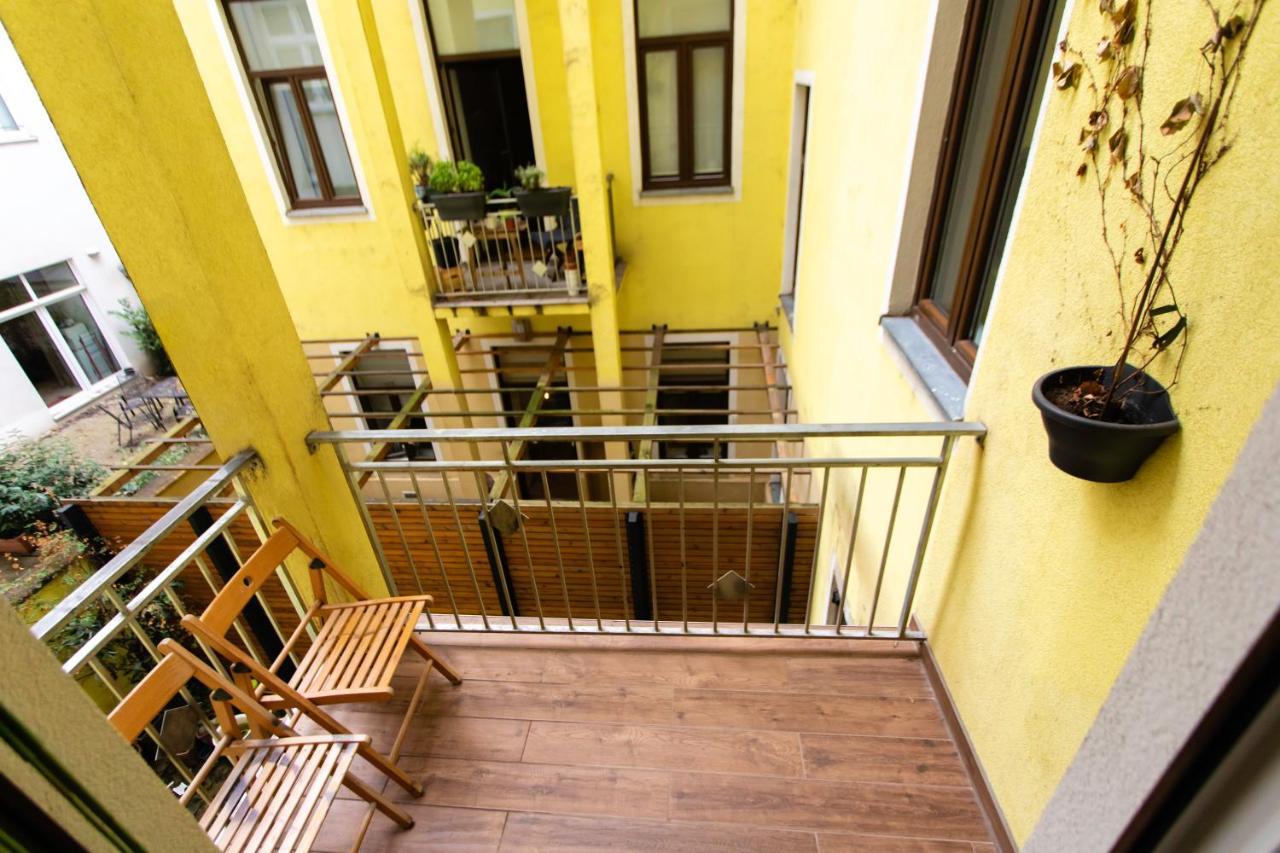 3-Bedroom Apartment In Central Wien Eksteriør bilde