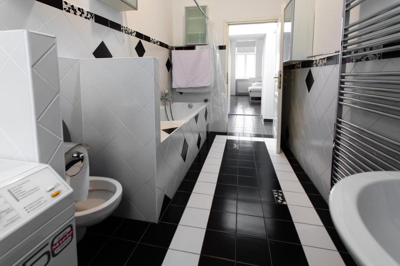 3-Bedroom Apartment In Central Wien Eksteriør bilde