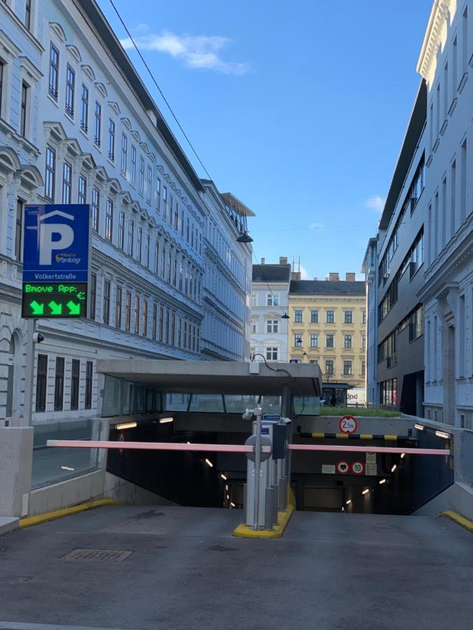 3-Bedroom Apartment In Central Wien Eksteriør bilde